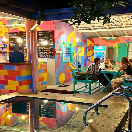 Cycling Backpacker Hostel Unawatuna Exterior foto